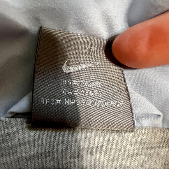 Nike Ladies Zip-up Knit Lined Jacket - Picture 8 of 12